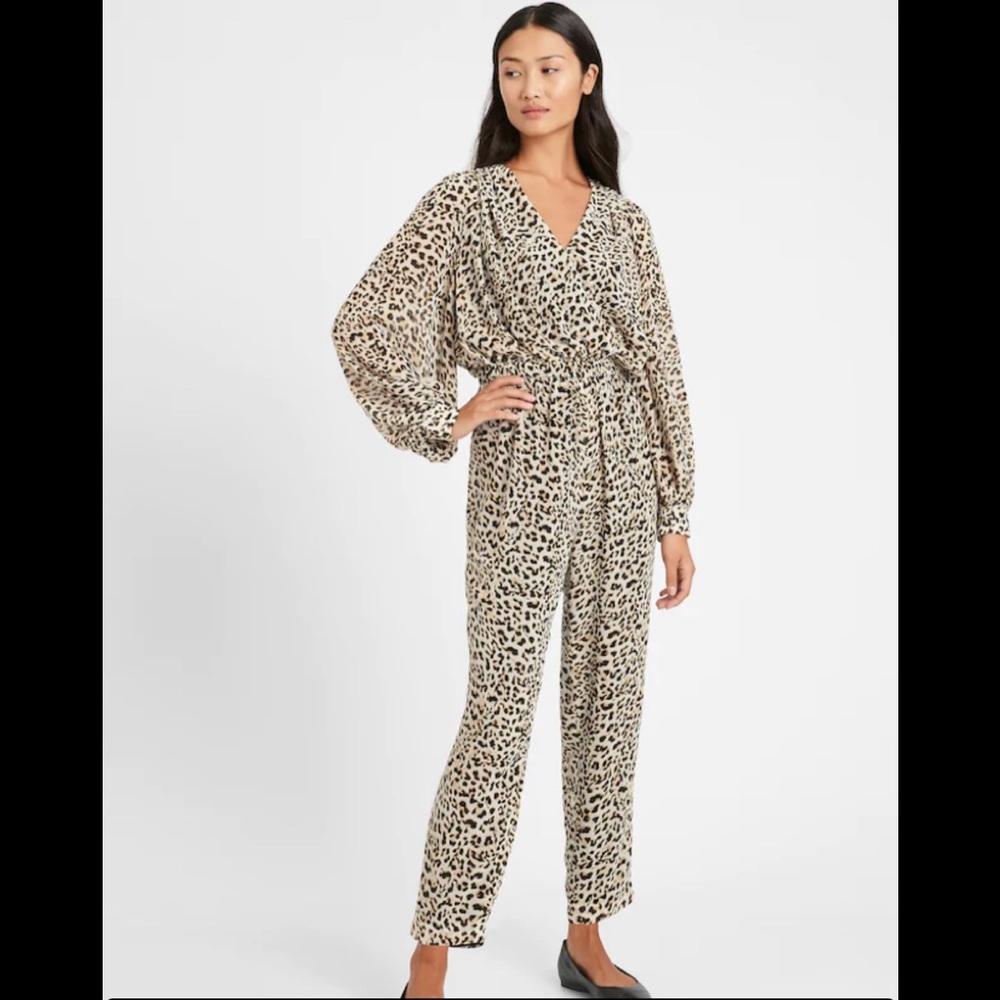 Bannana Republic- Cheetah Ballon Sleeve Jumpsuit-8